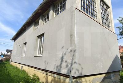 Casă cu 8 camere cu Teren 1000 Mp în Calea Moldovei - 2