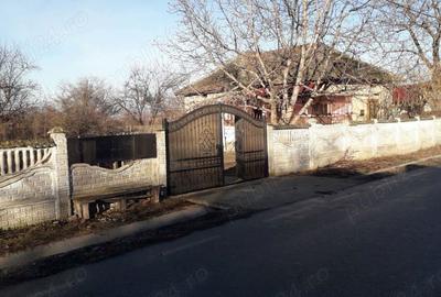 REZERVATA casa Com. Patulele, jud. Mehedin?i, cu 3000 mp curte REZERVATA casa Com. Patulele, jud. Mehedin?i, cu 3000 mp curte - 1