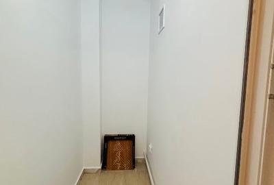 PROPRIETAR - Vand apartament renovat  2 camere - Blvd. Grivitei - 8