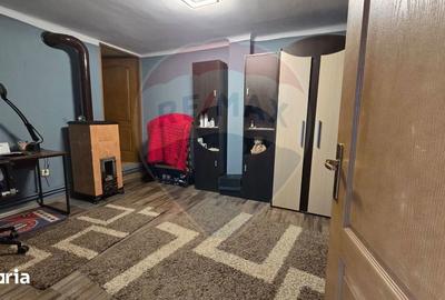 Casă cu 3 camere cu Teren 250 Mp în Central - 6