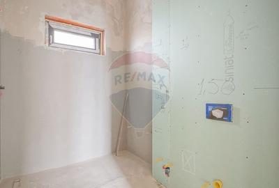 Penthouse cu 3 camere decomandat în Centrul Civic - 13