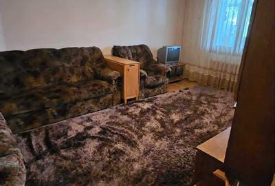 Apartament cu 4 camere decomandat în Nicolina - 8