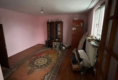 Casă cu 6 camere cu Teren 500 Mp în Coșoveni - 9