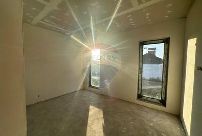 DE VANZARE - CASA MODERNA - alege finisaje - 6