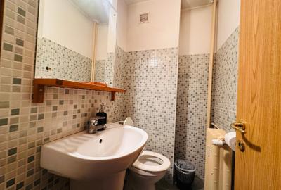 Inchiriere 3 camere UNIRII langa metrou Inchiriere 3 camere UNIRII langa metrou - 8