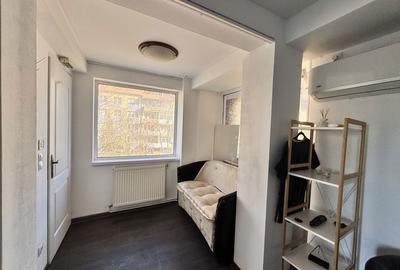 Spațiu comercial, de 40 mp, în Central - 3