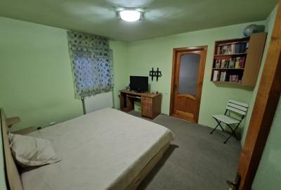 Apartament  cu 3 camere de vinzare 3 - 3