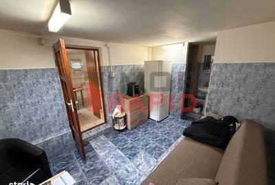 Spațiu comercial, de 147 mp, în Central - 3