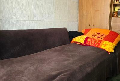 Apartament cu 4 camere decomandat în Progresul - 16