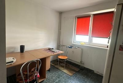 Apartament cu 4 camere decomandat, mobilat în Colentina - 20