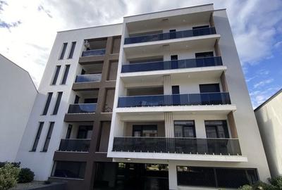Apartament cu 3 camere decomandat în Cantemir - 8