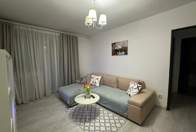 Apartament cu 2 camere semidecomandat în 1 Mai - 1