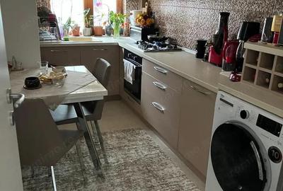 APARTAMENTG CU 1 CAMERA IN CL TORONTAL -COMPLEX TORONTO la 350 euro - 1