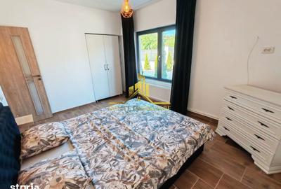 Apartament cu 3 camere semidecomandat, mobilat în Iris - 1