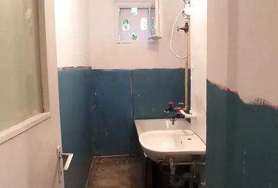 Apartament cu 2 camere de vanzare - Zona Micro 15 - 7