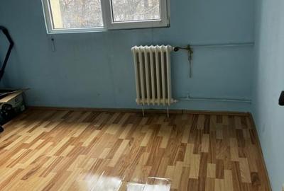 Apartament cu 2 camere semidecomandat în Giurgiului - 3