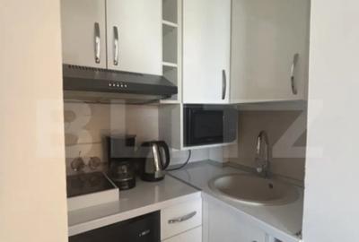 Garsonieră decomandată, mobilată în Universitate - 7