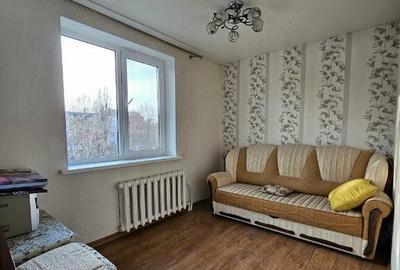 3 camere de vanzare Piata Romana - 3