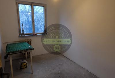 Apartament cu 3 camere nedecomandat în Malu Roșu - 4