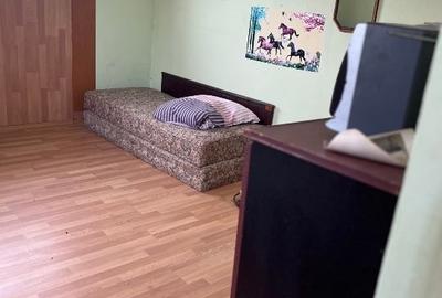 Apartament cu 3 camere decomandat în Cârcea - 1