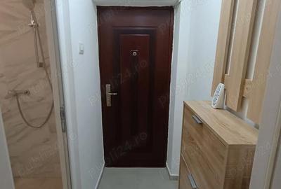 Garsonieră decomandată în Central - 1