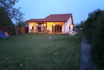 Casă individuală cu 4 camere cu Canalizare în Gruiu - 1