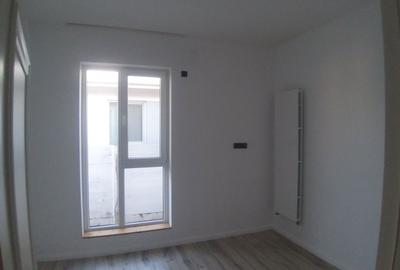 Casă cu 4 camere în Tunari