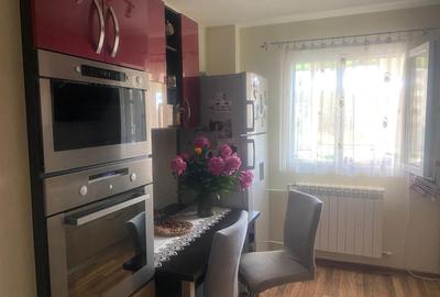 Apartament cu 3 camere decomandat în Central - 8