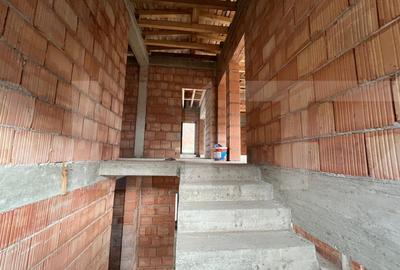 Casa individuala zona Roata Faget - 9