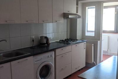 Apartament cu 2 camere decomandat în Central - 3