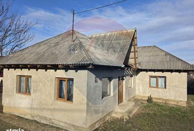 Casă cu 3 camere cu Teren 966 Mp în Gârleni - 19
