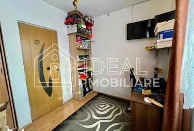 Apartament cu 3 camere decomandat în Gușterița - 5
