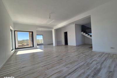 Casă cu 4 camere în Miroslava - 8