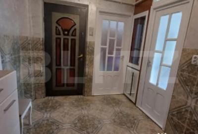 Apartament cu 3 camere decomandat în Nicolina - 2