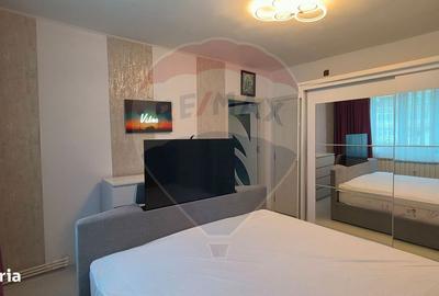 Apartament cu 3 camere, mobilat în Micro 19 - 16