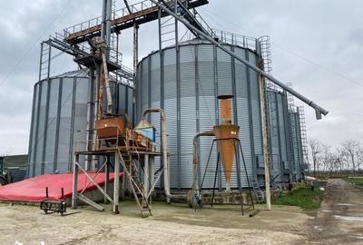 Spațiu comercial, de 10,000 mp, în Central - 3