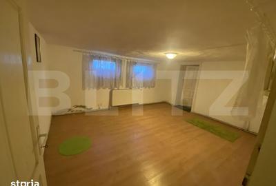 Casă cu 6 camere cu Teren 595 Mp în Central - 7