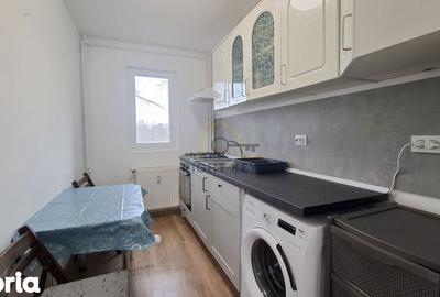 Apartament cu 2 camere decomandat în Drumul Taberei