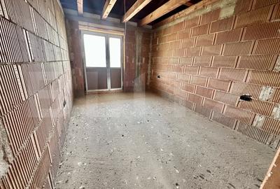 Casa spatioasa cu 5 camere,interior la rosu,423 mp teren,Micesti - 8
