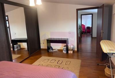 Apartament cu 3 camere semidecomandat, mobilat în Haliu - 19