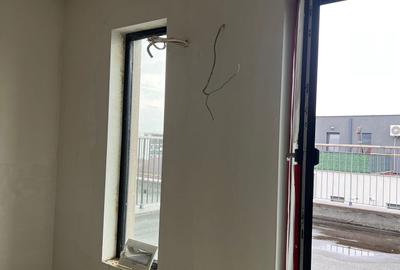 Apartament cu 4 camere decomandat în Exterior Vest - 2