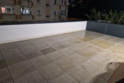 Apartament cu 3 camere decomandat în Exterior Vest - 4