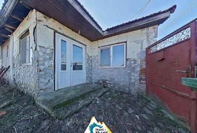 Casa de renovat cu 3 camere cu teren generos in Zadareni - 1