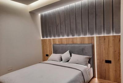 De vanzare apartament cu 3 camere in zona Centrului Civic - 1