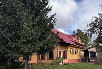 Casă în Fundata - 3