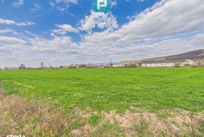 Spațiu comercial, în Gura Văii - 2