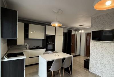 Apartament cu 3 camere semidecomandat, mobilat în Europa