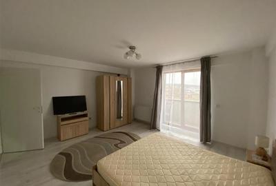 Garsonieră decomandată în Bucium - 1