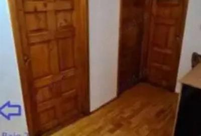 Apartament cu 3 camere decomandat în Bucovina