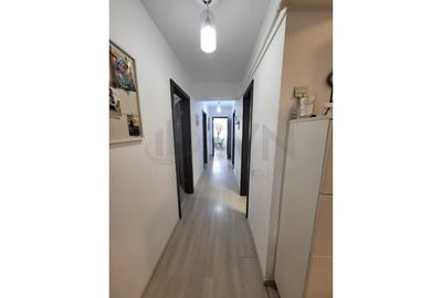 Apartament cu 3 camere semidecomandat, mobilat în Ozana - 12